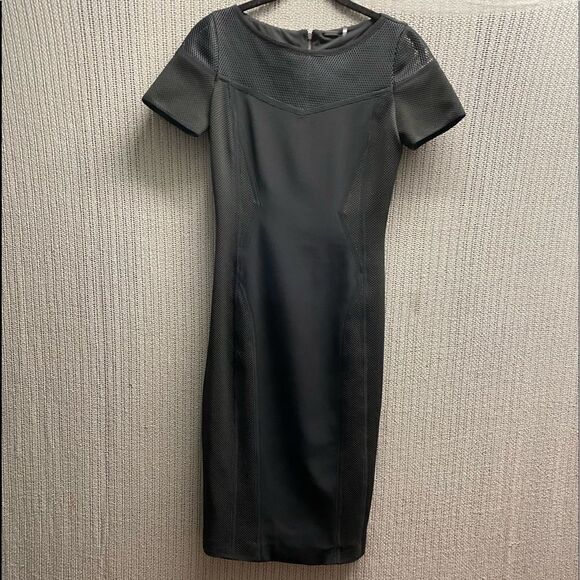 Elie Tahari black net front back zipper great condition - Picture 1 of 11